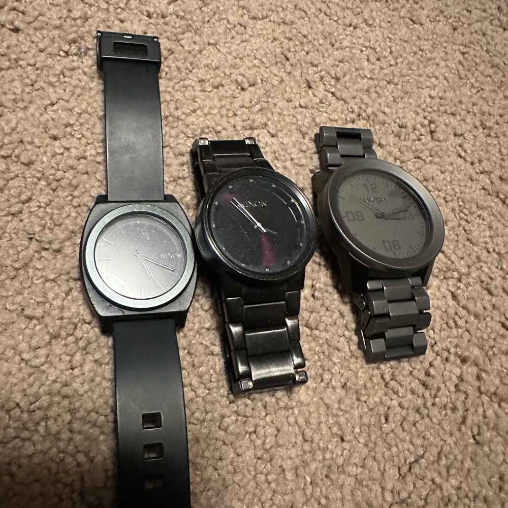 Nixon watch bundle